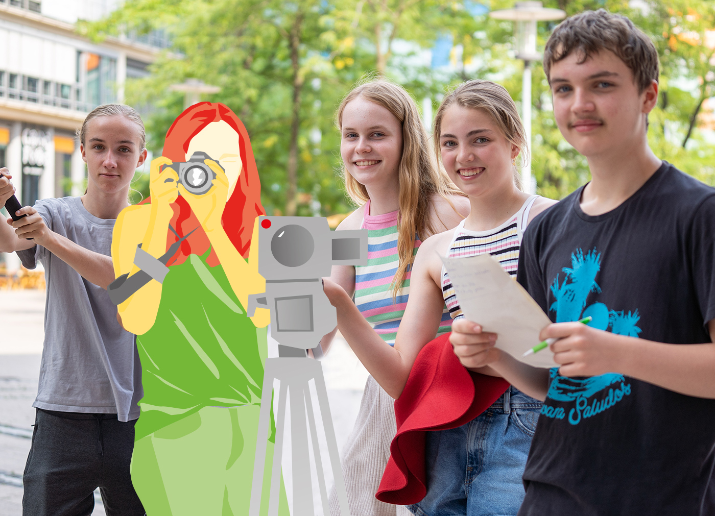 Jugendliche drehen einen Film in einem Medien-Workshop